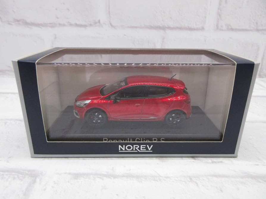 NOREV Renault Clio IV RS　1/43 ルノー　ルーテシア Amazon | 1/43 ルノー クリオⅣ ルーテシア Clio RS ディーラー